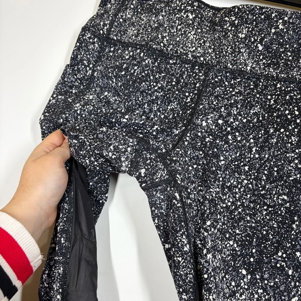 Lululemon Outrun 17” Crop Legging Size 10